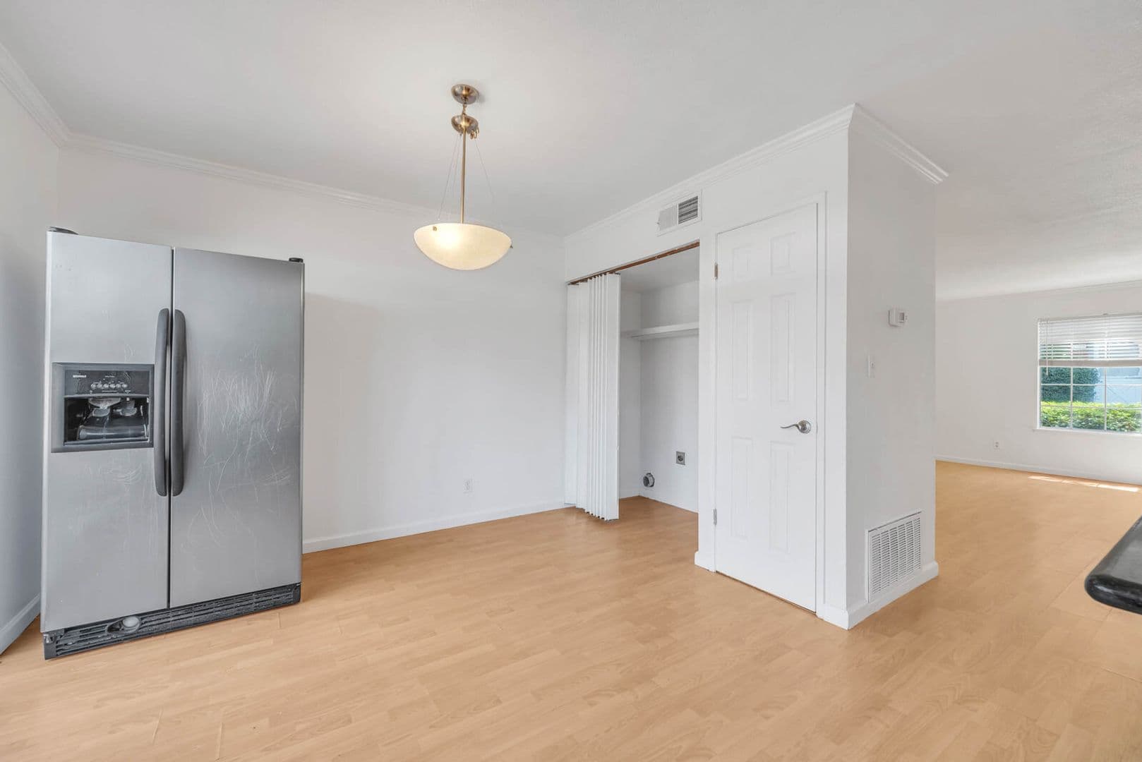 Carmichael House: 3926 Oak Villa Cir