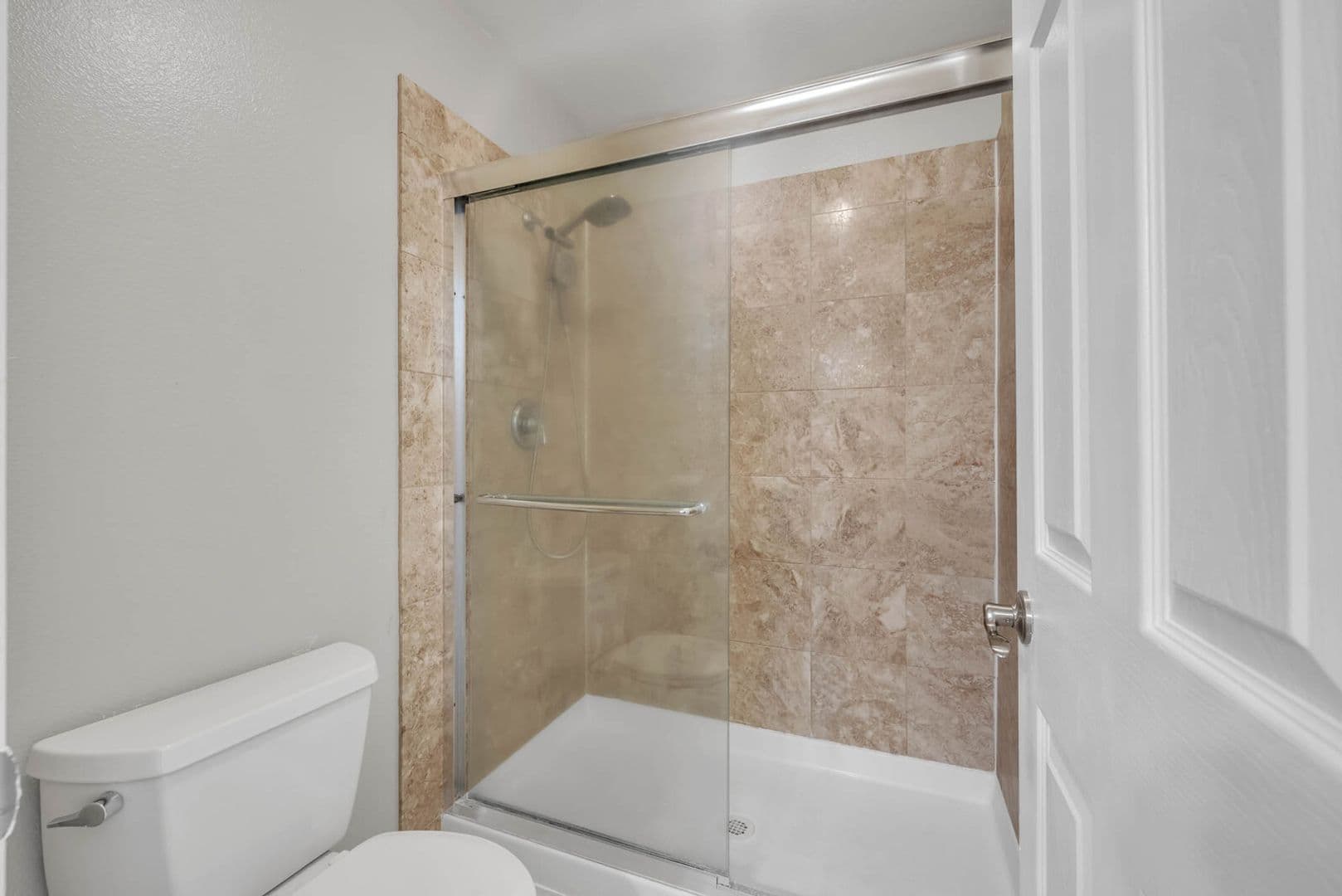 Carmichael House: 3926 Oak Villa Cir