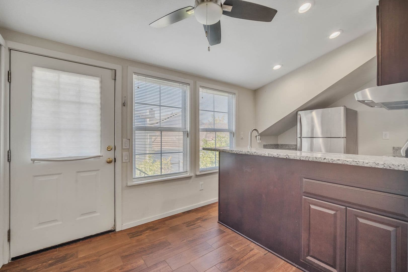 Fairfield Multiplex: 5252 Trophy Dr