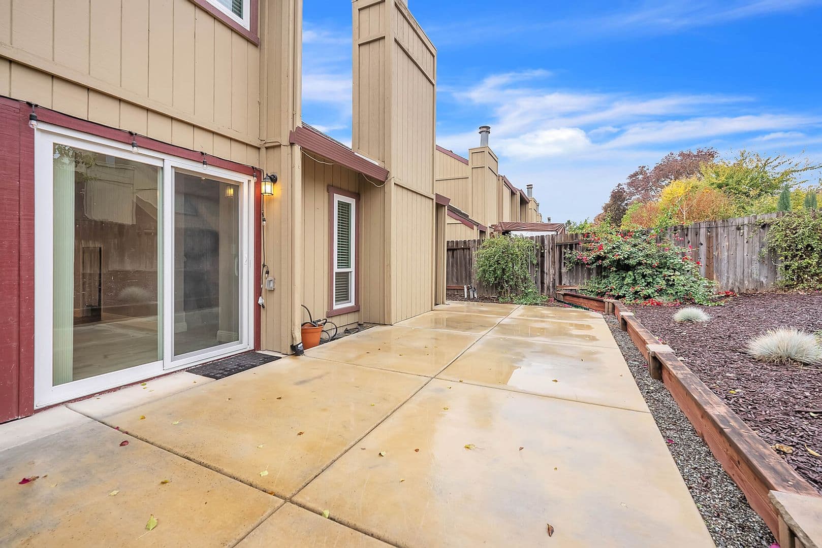 West Sacramento House: 2567 Higgins Rd