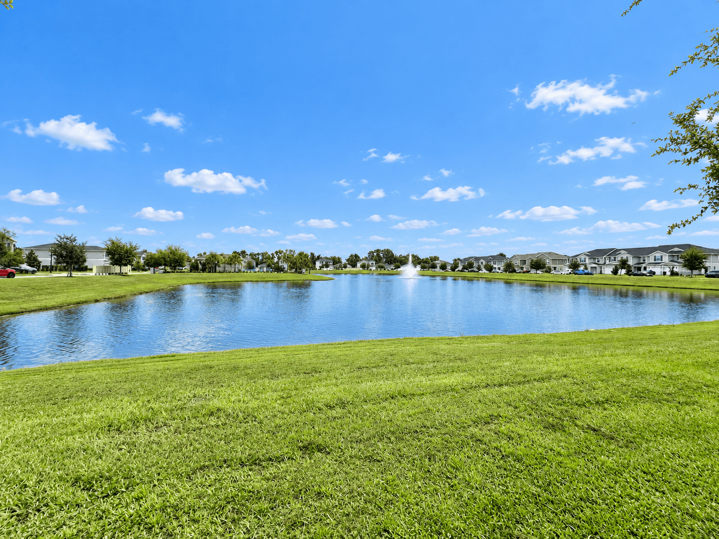 Sanford House: 3805 Hampton Chase Ln