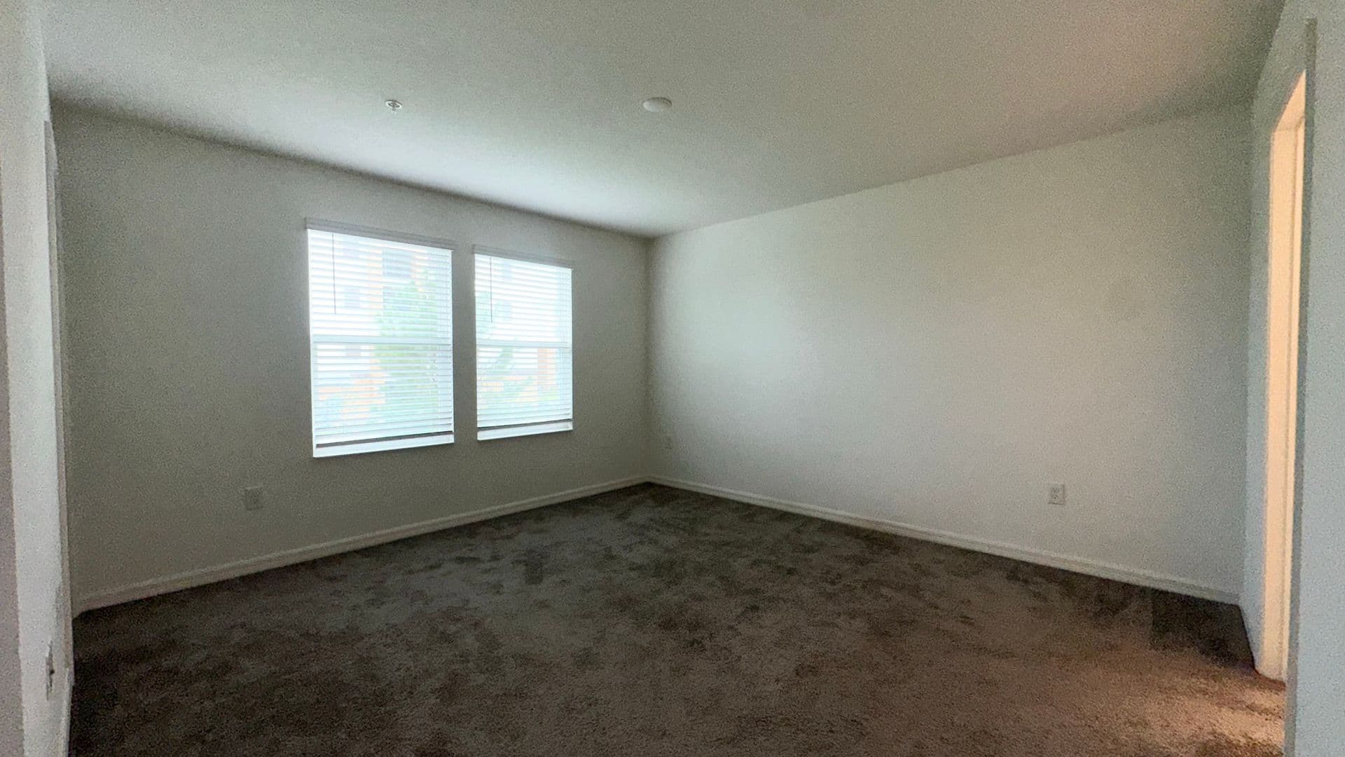 Sanford House: 3805 Hampton Chase Ln
