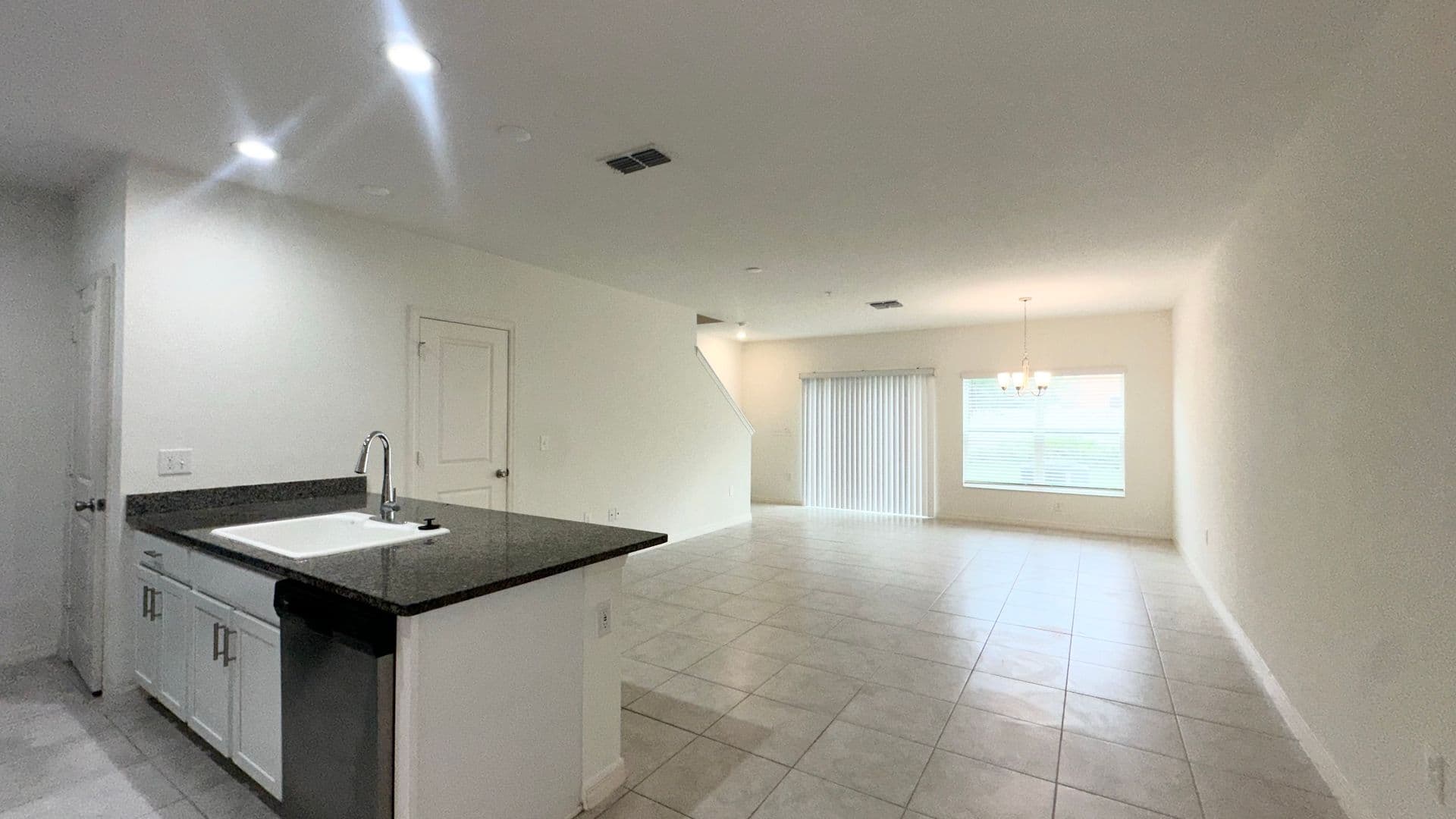 Sanford House: 3805 Hampton Chase Ln