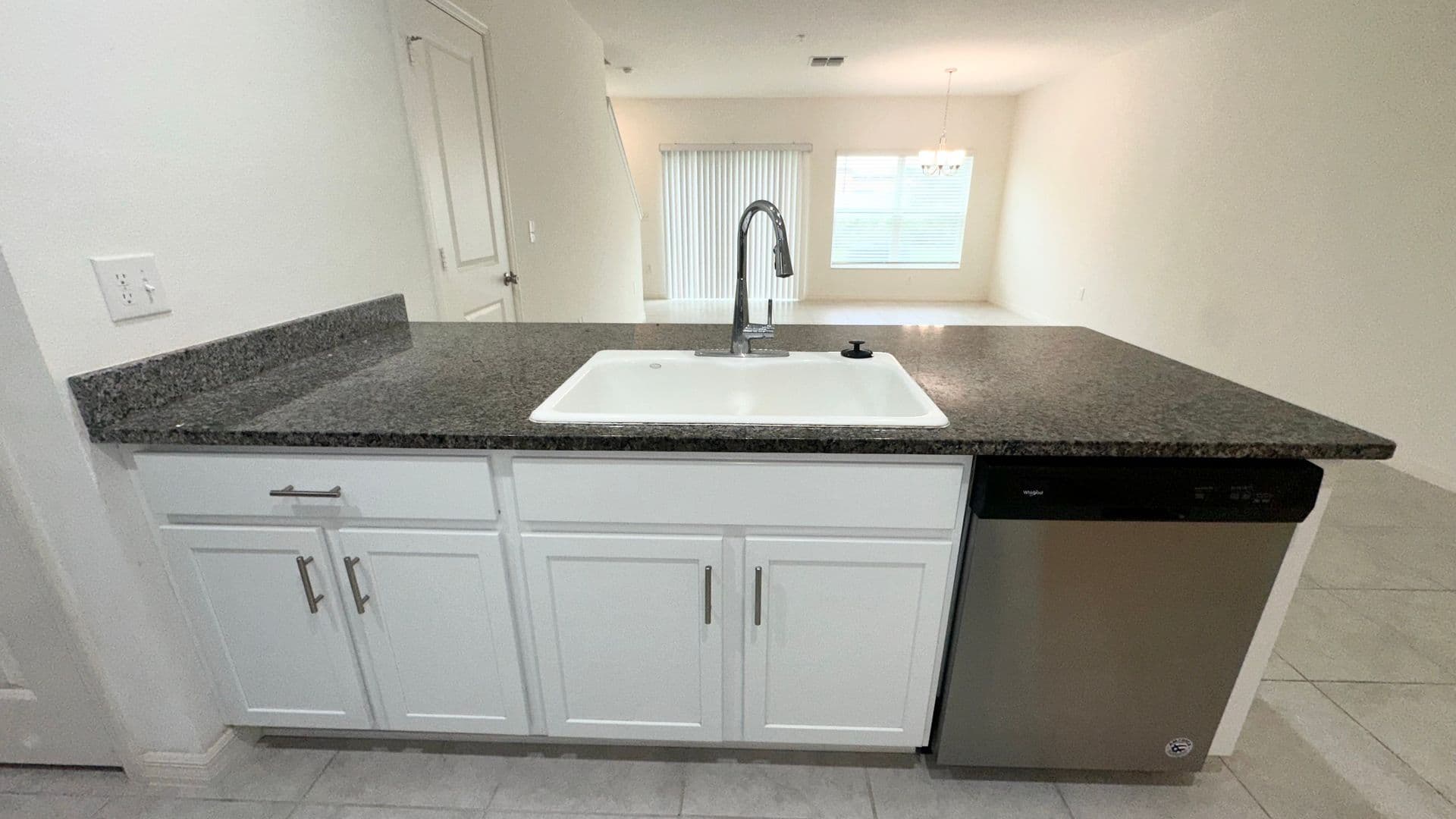 Sanford House: 3805 Hampton Chase Ln