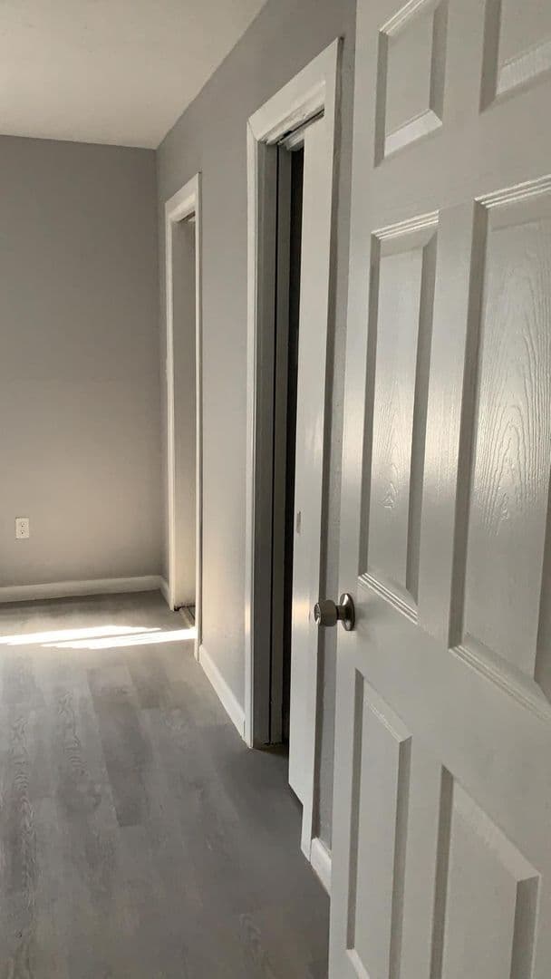 Freeport Apartment: 1003 W 7th St