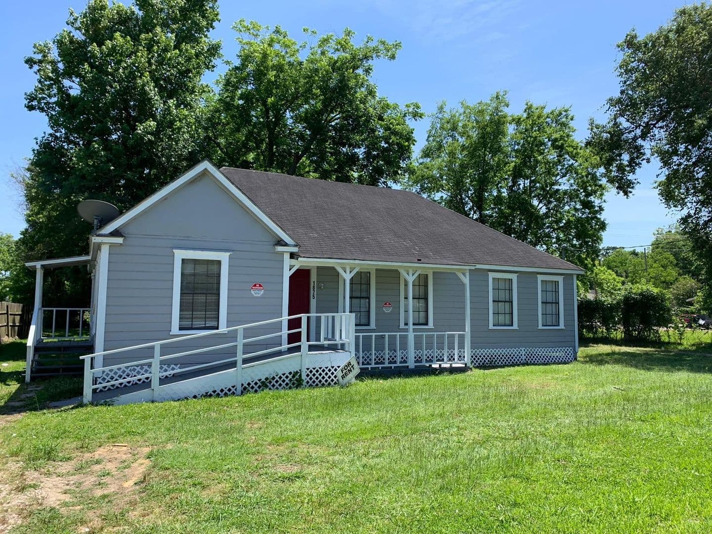Beaumont House: 1875 Trinidad St