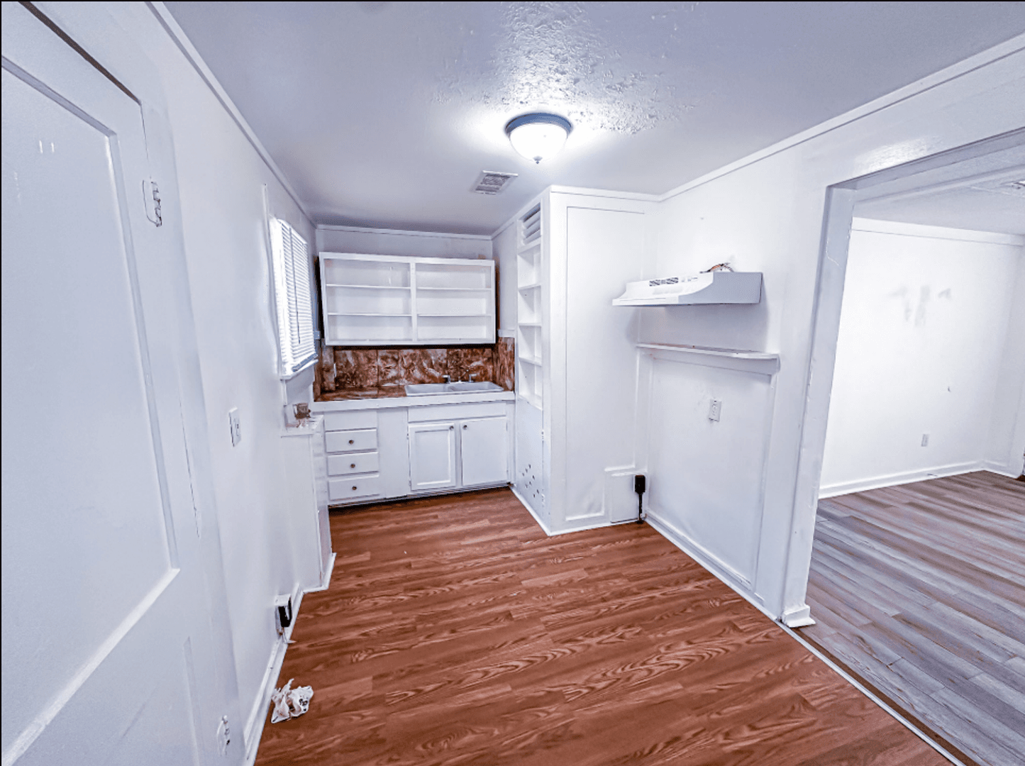 Beaumont Apartment: 690 Avenue E