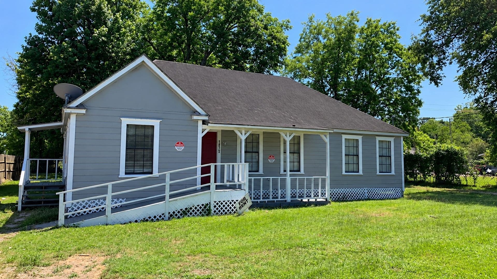 Beaumont House: 1875 Trinidad St