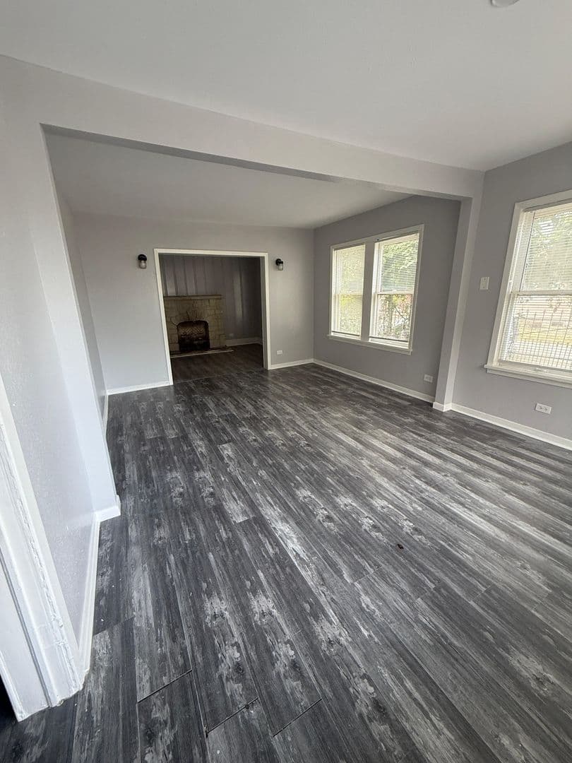 Houston Apartment: 3012 Live Oak St