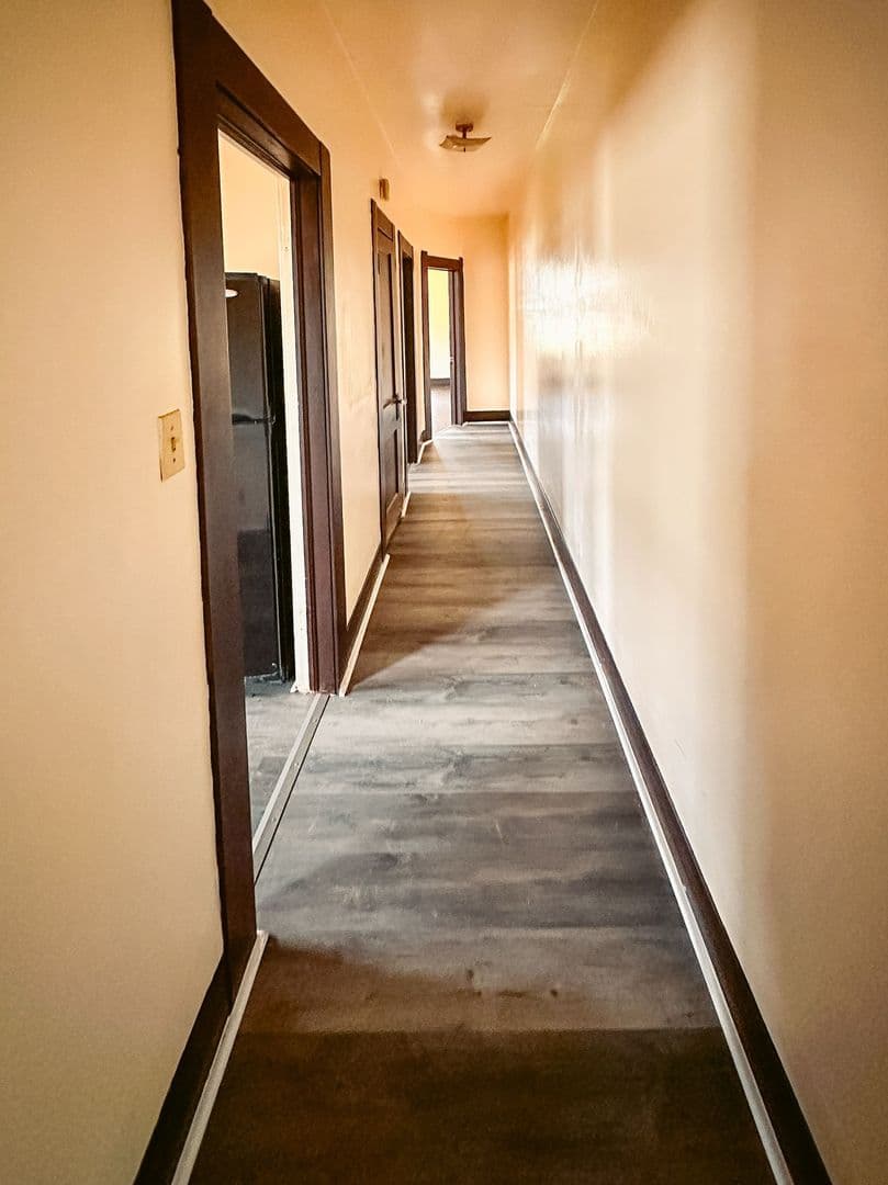 Beaumont Apartment: 2379 Victoria St
