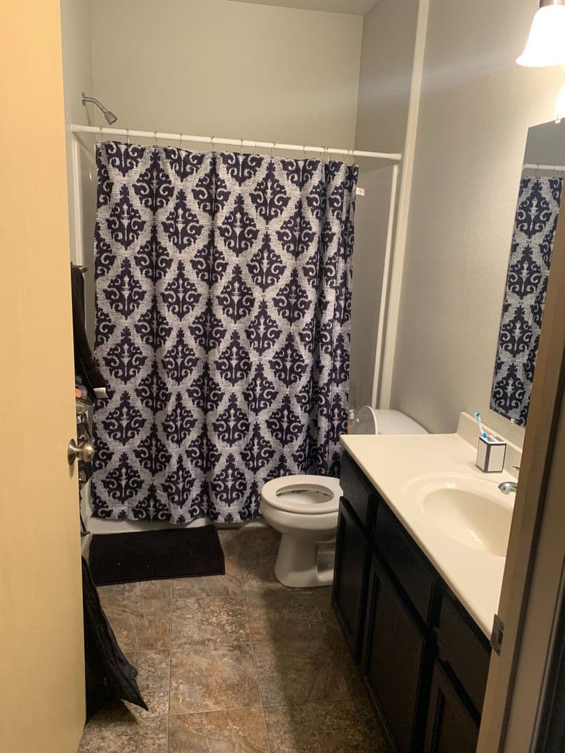 Iowa City Apartment: 525 E Washington