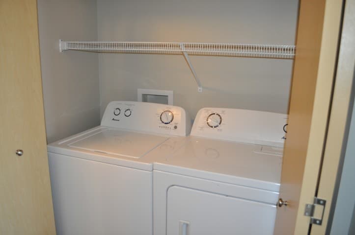 Iowa City Apartment: 525 E Washington