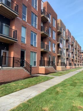 Iowa City Apartment: 20 S Gilbert