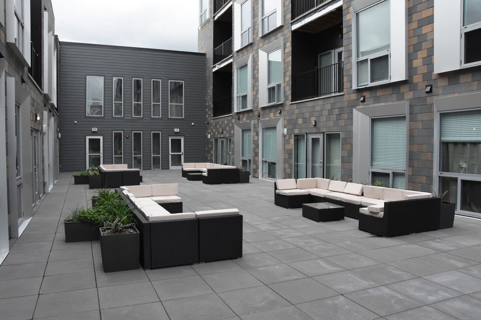 Iowa City Apartment: 20 S Gilbert