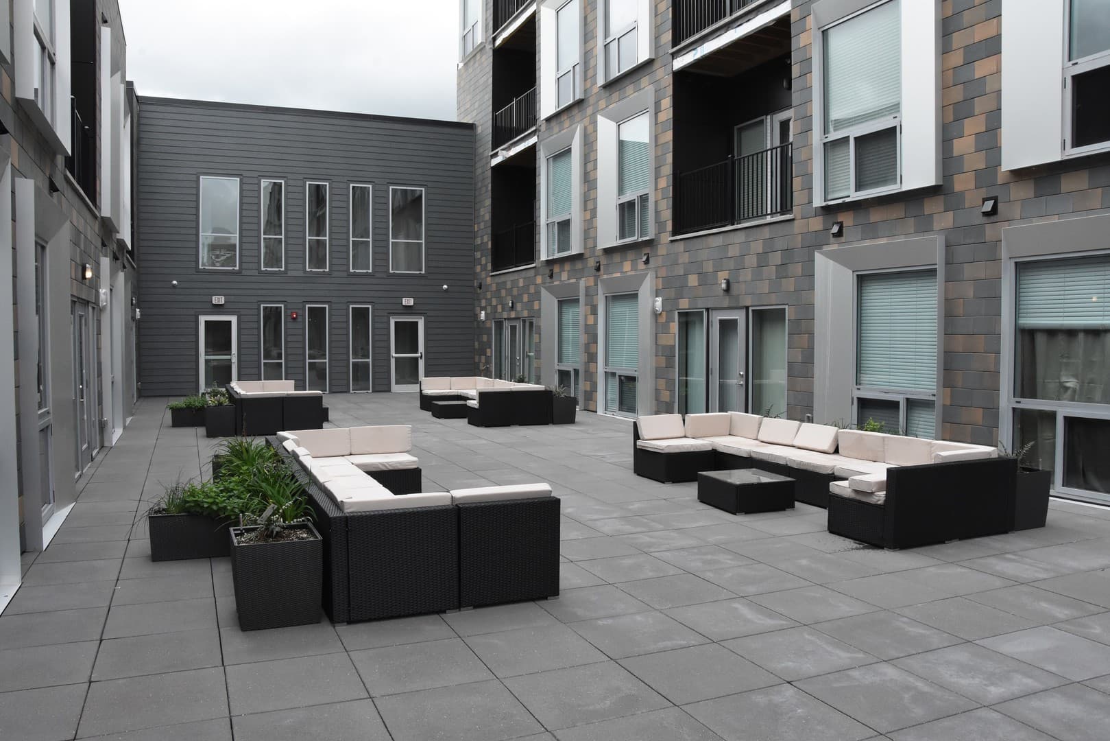 Iowa City Apartment: 20 S Gilbert