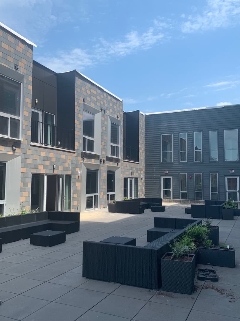 Iowa City Apartment: 20 S Gilbert