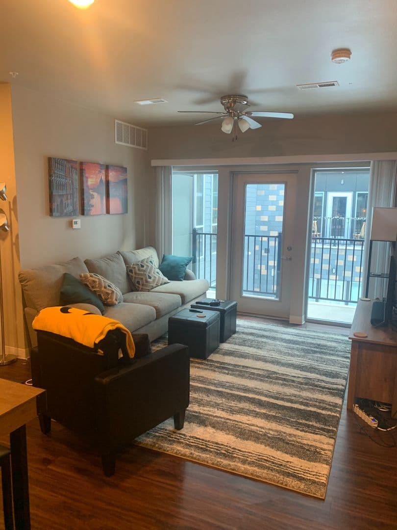 Iowa City Apartment: 20 S Gilbert