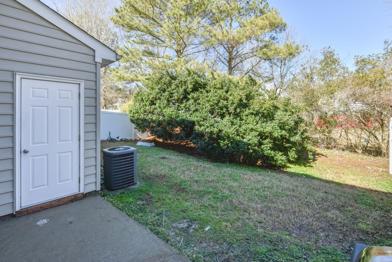 Williamsburg Townhome: 1531 Creek Ct