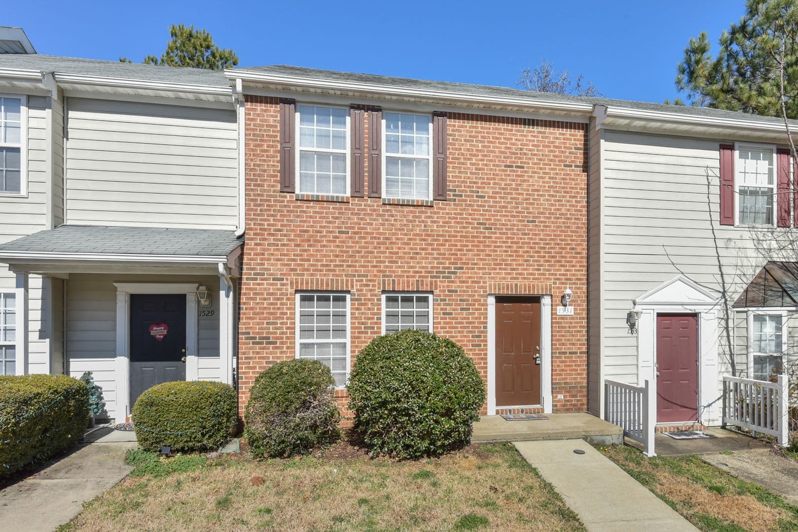 Williamsburg Townhome: 1531 Creek Ct