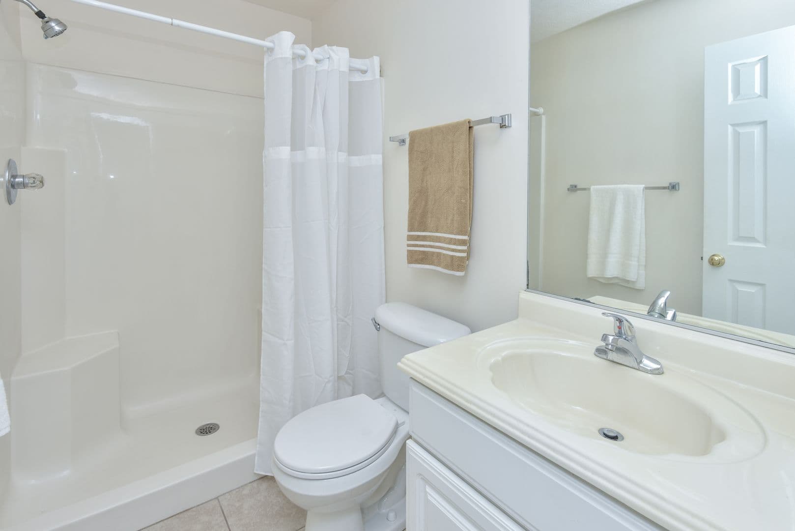 Williamsburg Townhome: 1531 Creek Ct