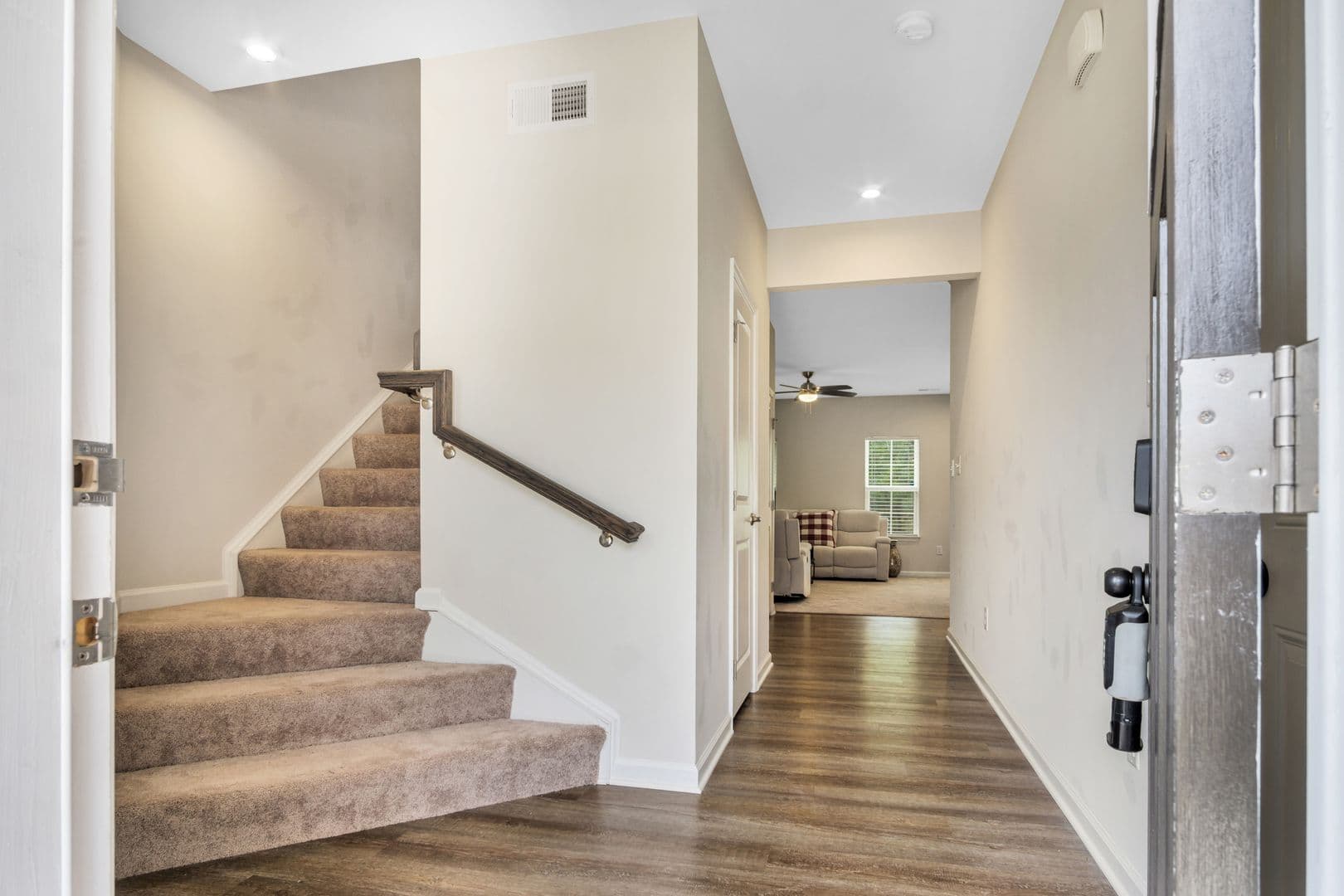 Williamsburg Townhome: 105 Stegg Street