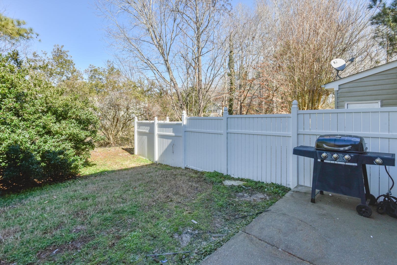 Williamsburg Townhome: 1531 Creek Ct