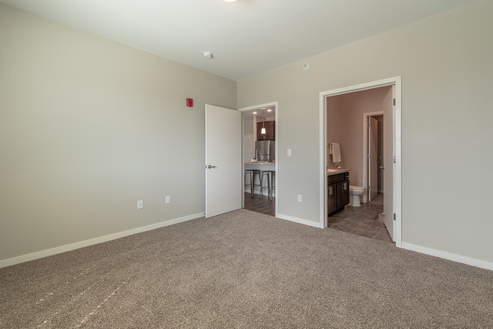 Mandan Apartment: 3601 21st St SE
