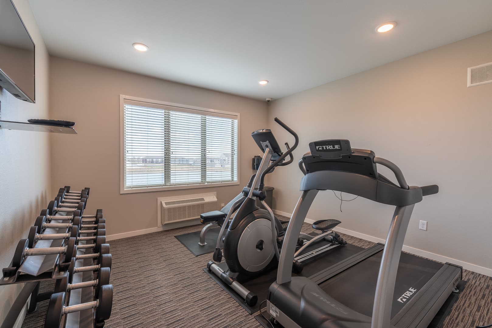 Mandan Apartment: 3601 21st St SE