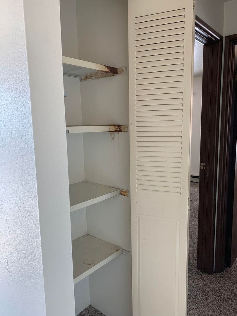 Fargo Apartment: 1502 Dakota Dr N