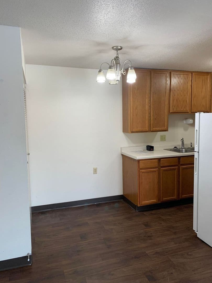 Fargo Apartment: 1502 Dakota Dr N