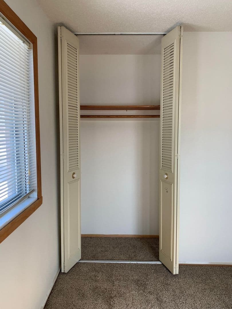 Fargo Apartment: 512-514 30th Ave N