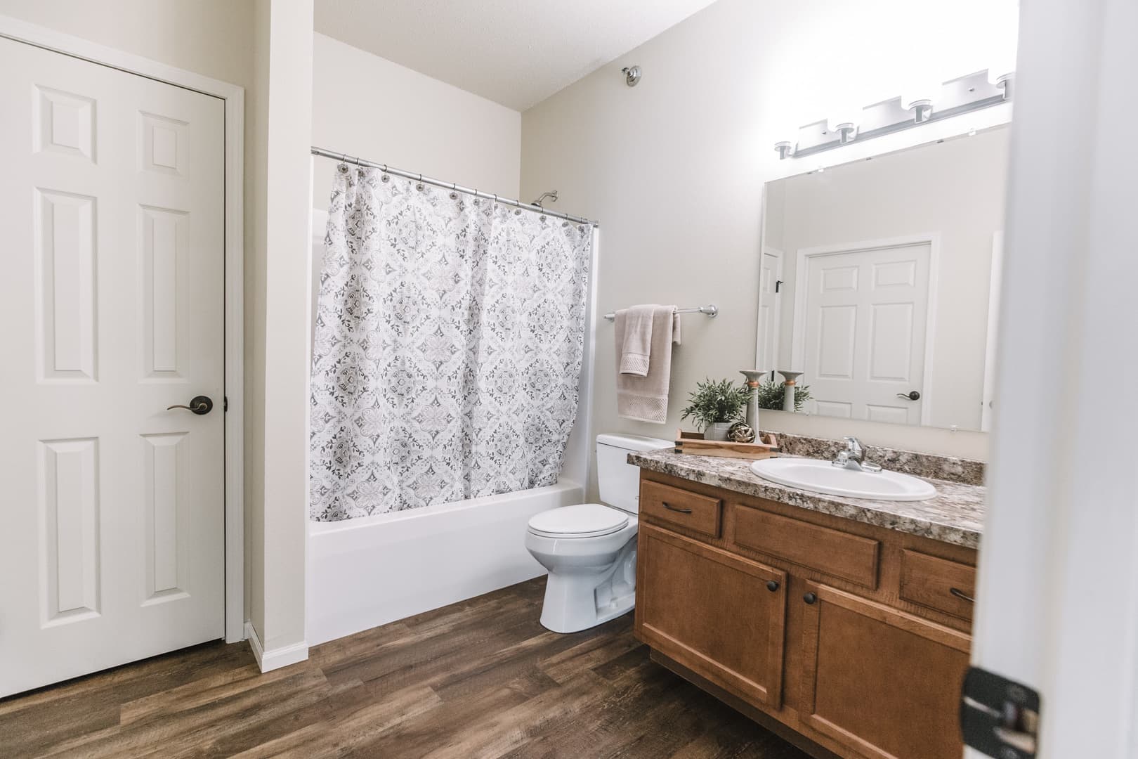 Mandan Apartment: 4201 21st St SE