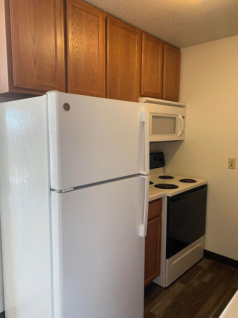 Fargo Apartment: 1502 Dakota Dr N