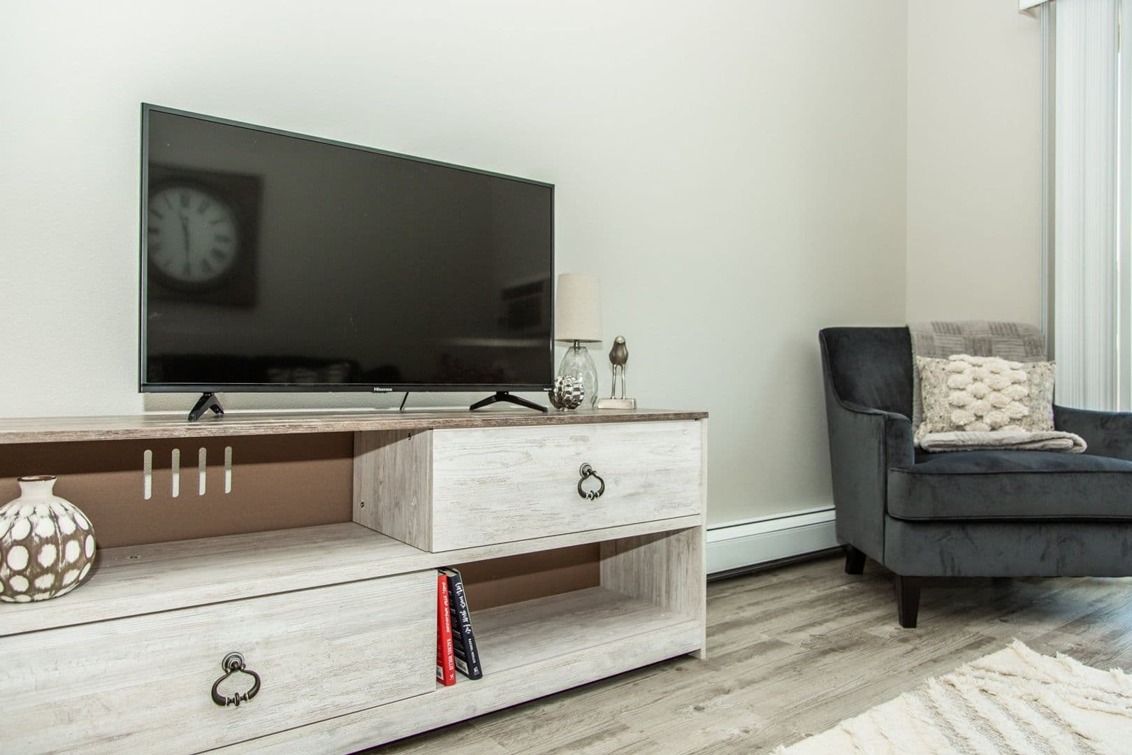 Mandan Apartment: 3501 21st Street SE