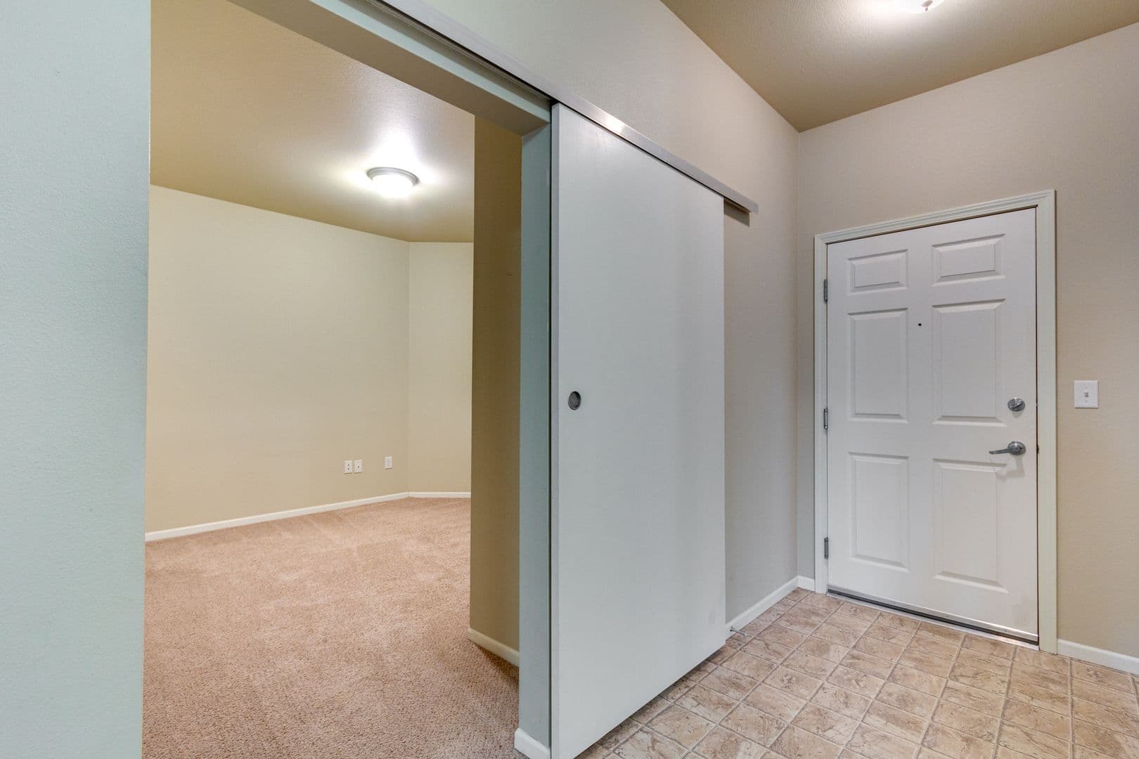 Fargo Apartment: 5301 27th St S