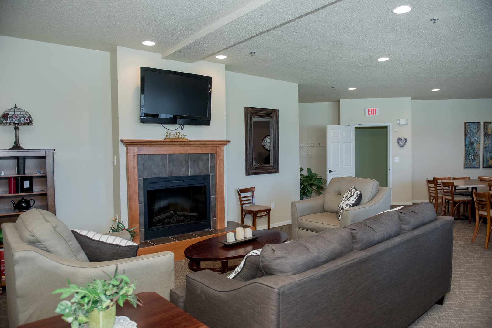 Moorhead Apartment: 1501 Belsly Blvd