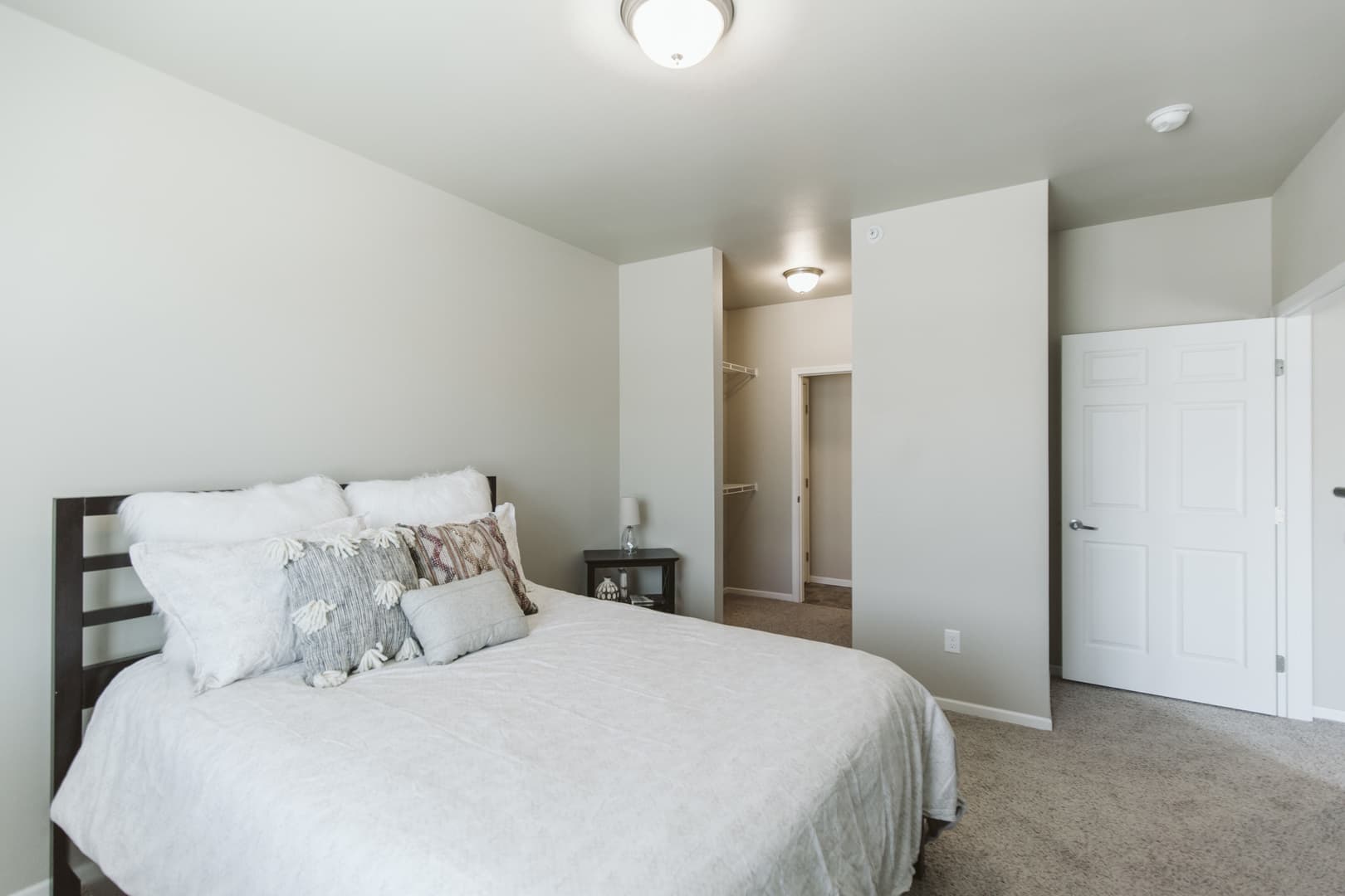 Fargo Apartment: 5301 27th St S
