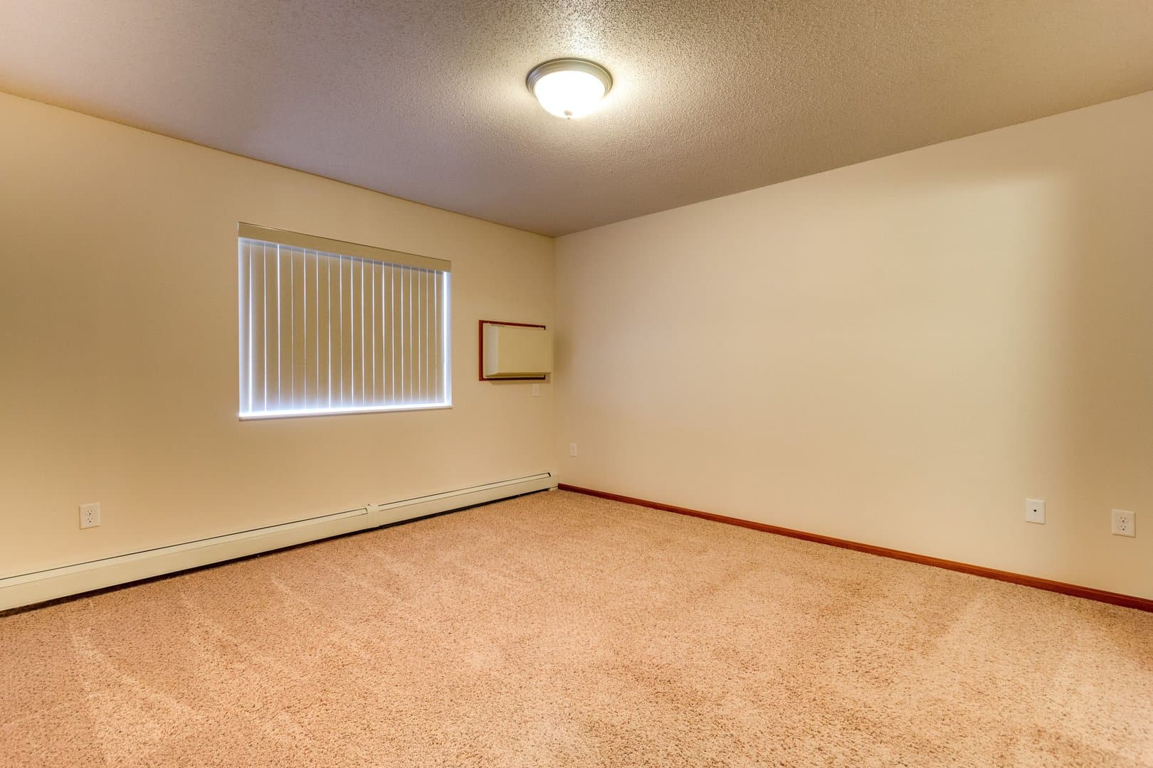 Fargo Apartment: 3620 42nd St S