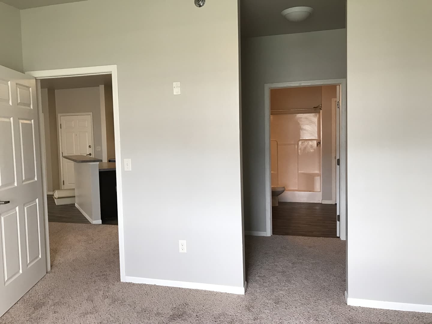Fargo Apartment: 5357 27th St S