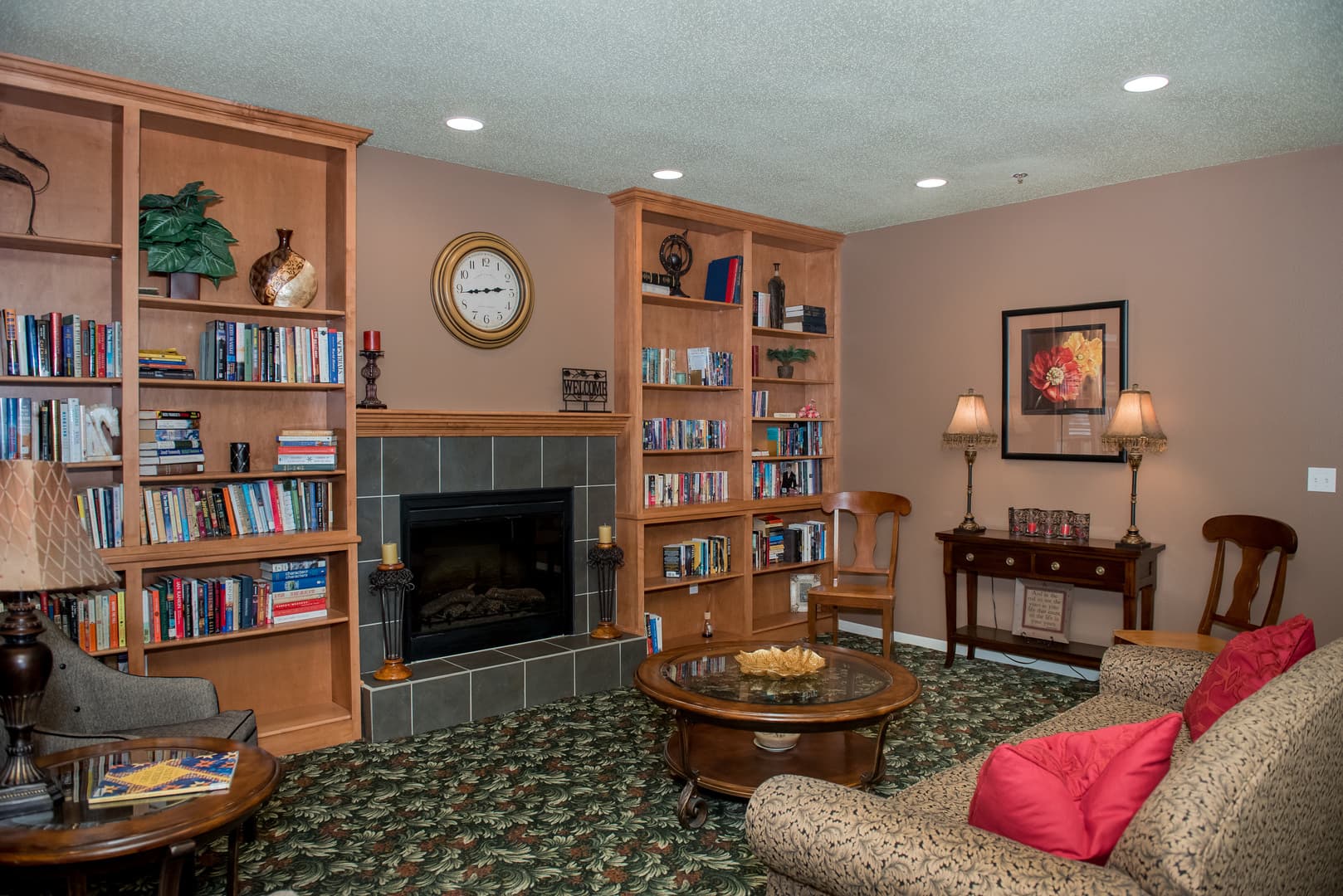 Moorhead Apartment: 1501 Belsly Blvd