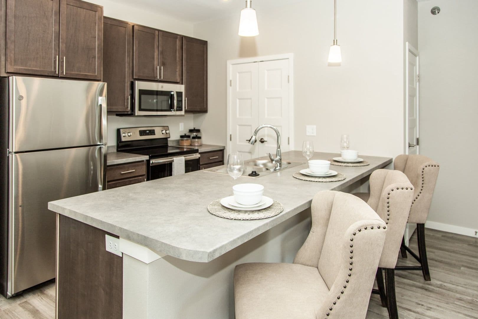Mandan Apartment: 3501 21st Street SE
