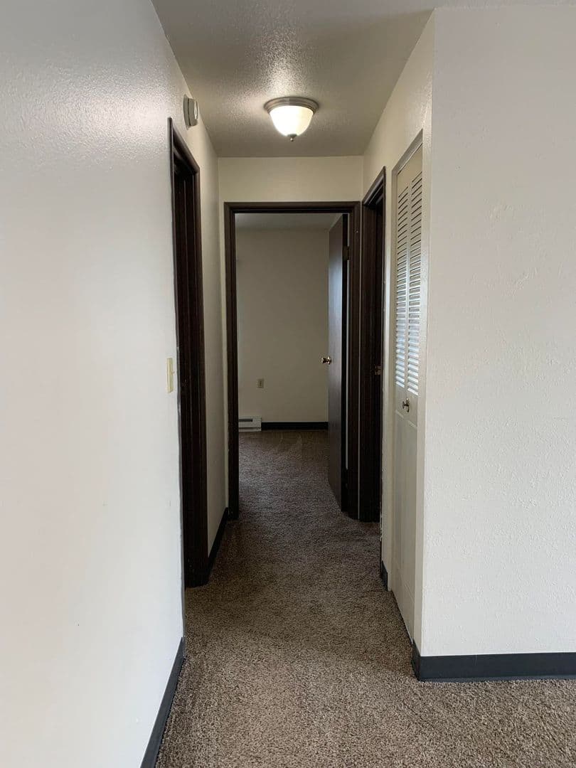 Fargo Apartment: 1502 Dakota Dr N