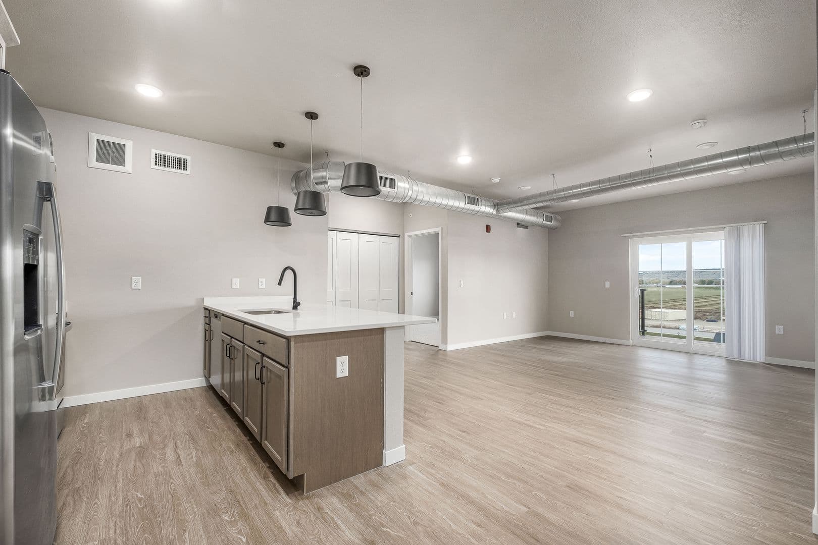 Billings Apartment: 4427 Altay Dr