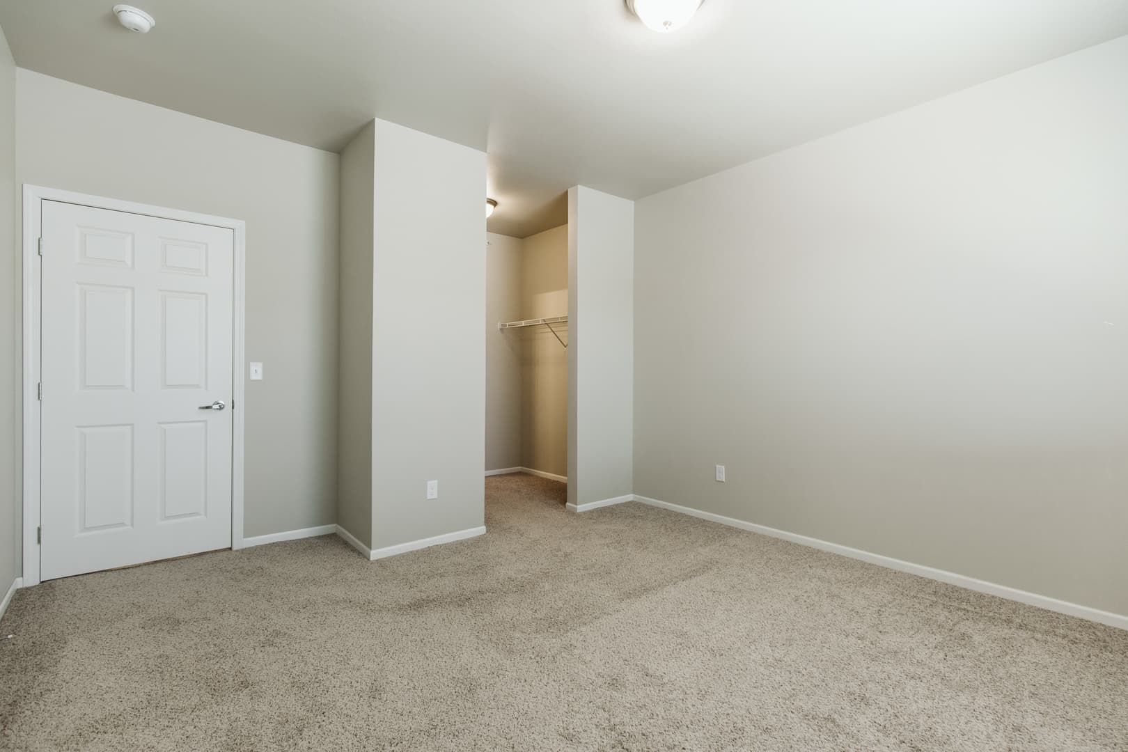 Fargo Apartment: 5301 27th St S