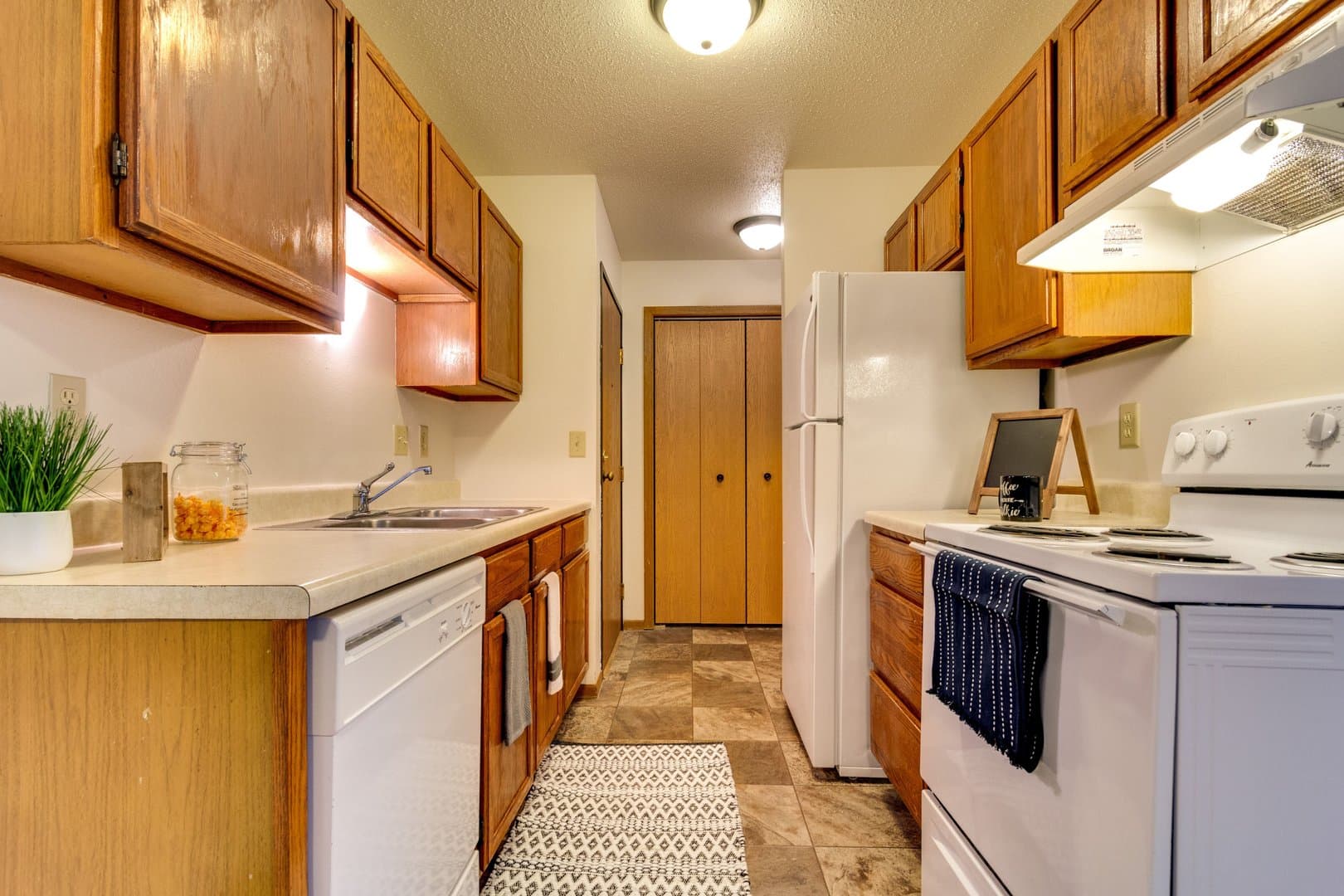 Fargo Apartment: 3101 23rd St S