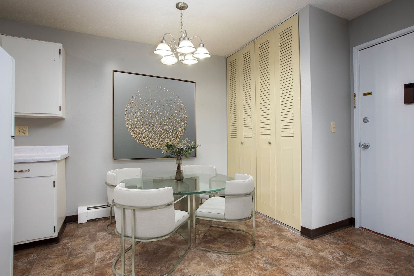 Billings Apartment: 2014 Woody Drive