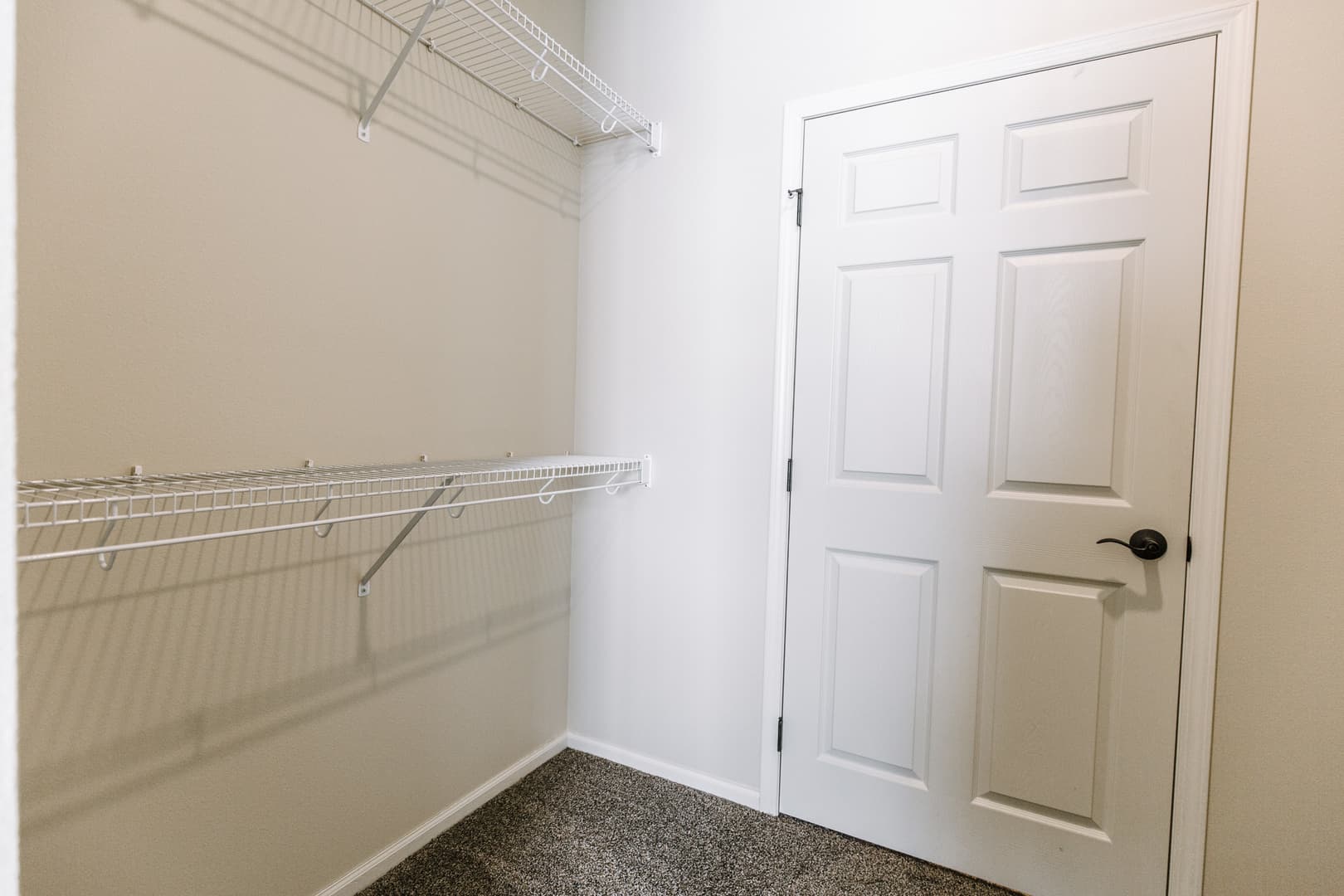 Mandan Apartment: 4201 21st St SE