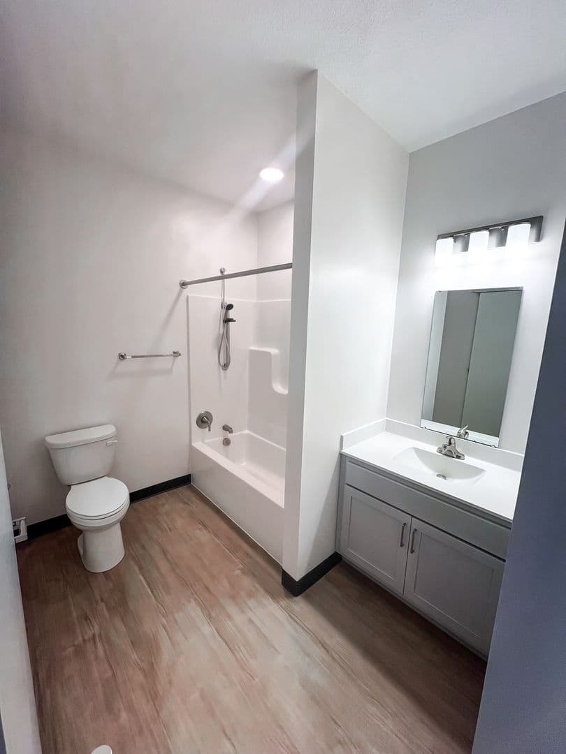 Red Wing Apartment: 314 West 4th Street