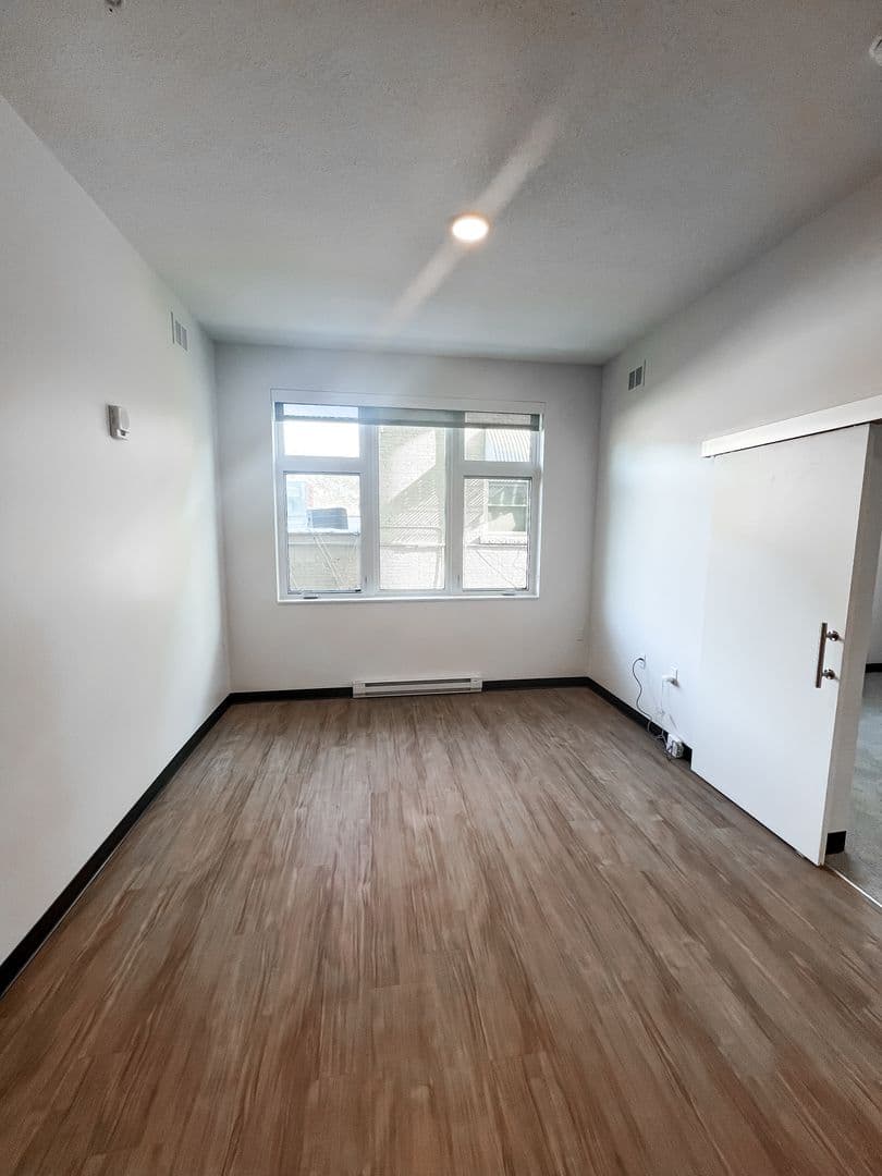 Red Wing Apartment: 314 West 4th Street