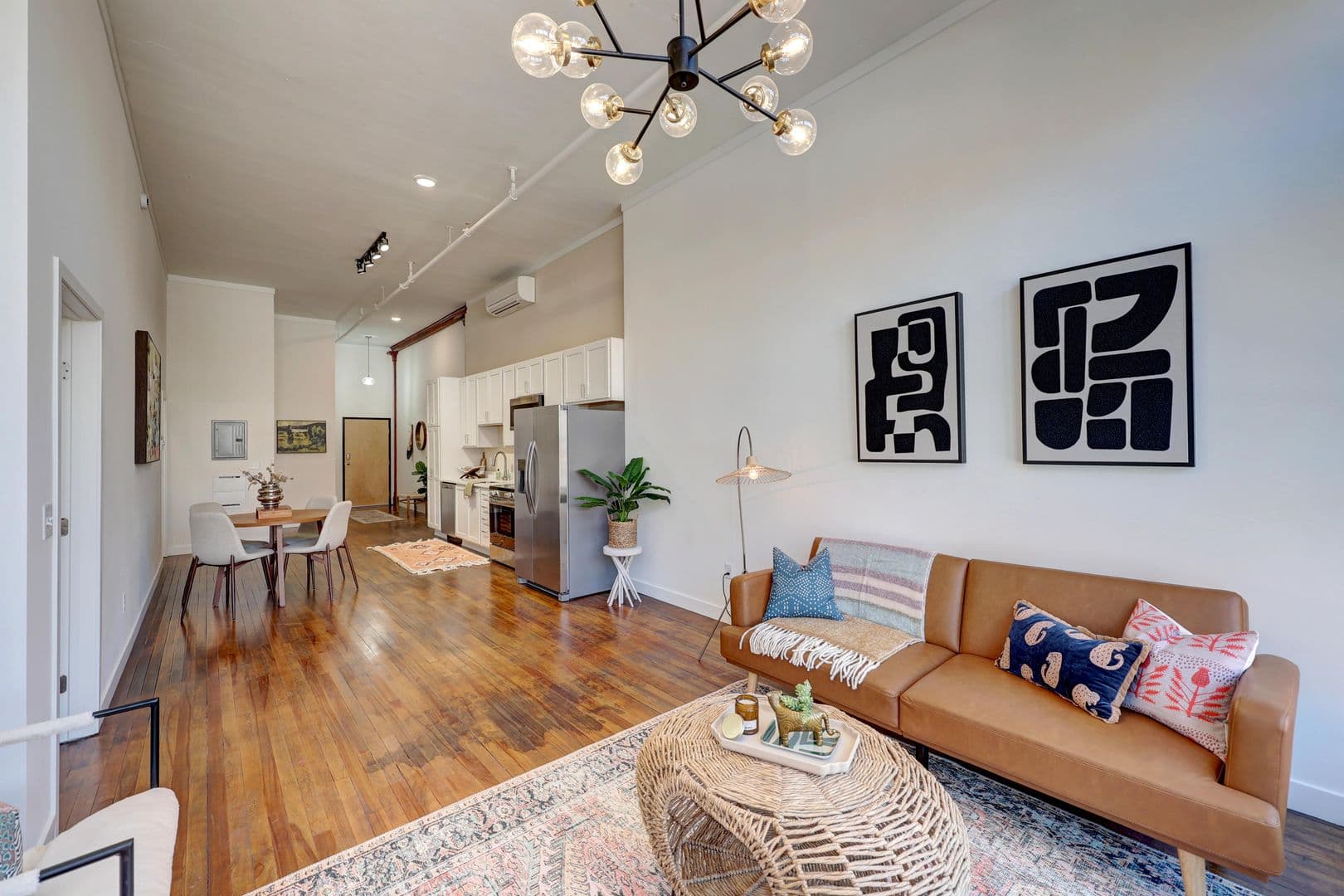 Red Wing Apartment: 419 Main Street